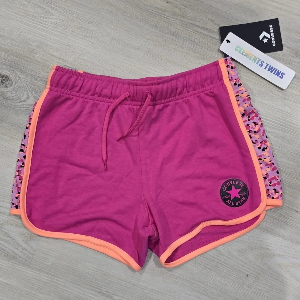 Converse Kids All Star Chuck Taylor animal patterned side band shorts Size M NWT